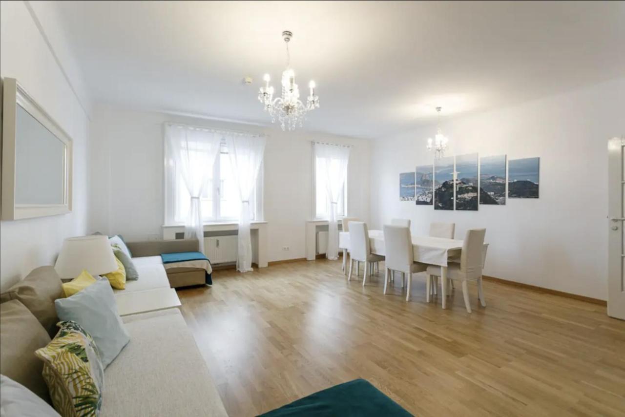 Operastreet City Center Apartment Brasil Vienna Luaran gambar